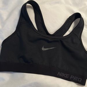 Nike Pro sports bra